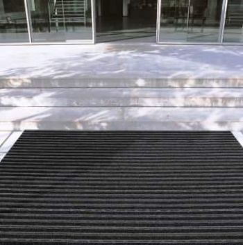 Exterior entrance mat